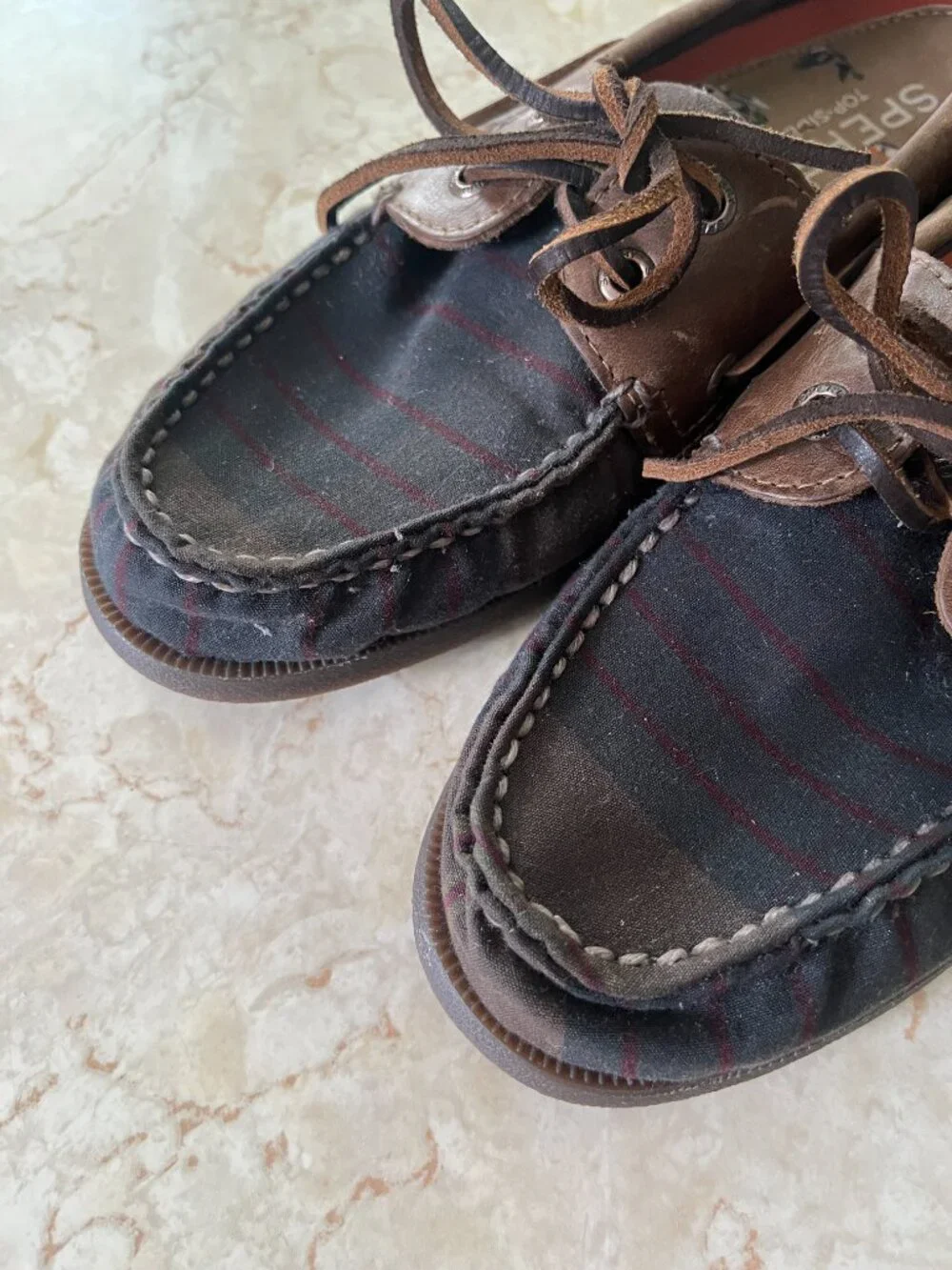 NWOB Sperry Top Sider Mens Sz 7.5 AO Ltd Edition Plaid Oil Cloth and Leather